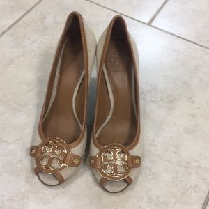 Tory Burch Linen Wedge